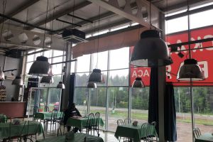 Сдам торговое помещение с общей площадью 300м2, на улице Придорожная-1 территория, г. Юрьянский, Кировская обл., Россия, агентство JCat