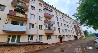 Продам квартиру 3-х комнатную с общей площадью 54.3м2, 5/5 эт., на улице Элеваторная, г. Вологда, Вологодская обл., Россия, агентство JCat. Фотография №1