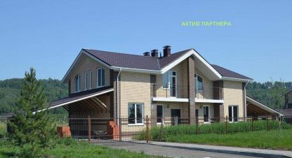 Купить коттедж/дачу 3-х комнатную, 167.2 кв. м. Фотография №1 Продам коттедж/дачу 3-х комнатную с общей площадью 167.2м2, на улице Казачья, г. Коларово, Томская обл., Россия, агентство Джойнио. Фотография №1