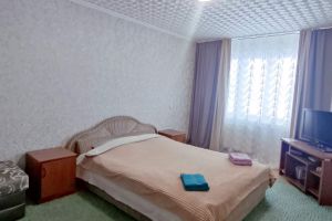 Сдам квартиру 1 комнатную с общей площадью 37м2, 2/9 эт., на улице Геологоразведчиков, г. Новый Уренгой, Ямало-Ненецкий авт. окр., Россия, агентство Джойнио Сдам квартиру 1 комнатную с общей площадью 37м2, 2/9 эт., на улице Геологоразведчиков, г. Новый Уренгой, Ямало-Ненецкий авт. окр., Россия, агентство Джойнио