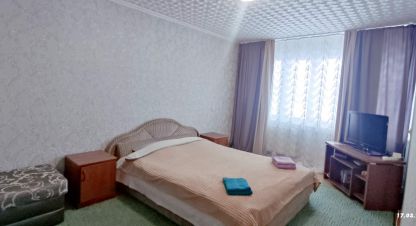 Сдам квартиру 1 комнатную с общей площадью 37м2, 2/9 эт., на улице Геологоразведчиков, г. Новый Уренгой, Ямало-Ненецкий авт. окр., Россия, агентство Джойнио. Фотография №1