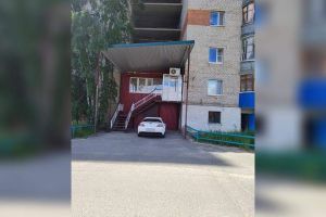 Продам торговое помещение с общей площадью 146.8м2, на улице 5-й микро, г. Стрежевой, Томская обл., Россия, агентство Джойнио Продам торговое помещение с общей площадью 146.8м2, на улице 5-й микро, г. Стрежевой, Томская обл., Россия, агентство Джойнио