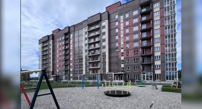 Продам квартиру 2-х комнатную с общей площадью 57.03м2, 7/9 эт., на улице Солнечная, г. Верх-тула, Новосибирская обл., Россия, агентство JCat. Фотография №1