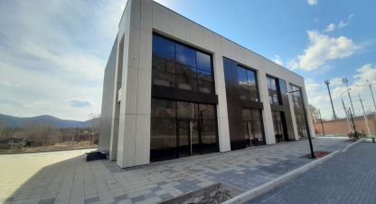 Сдам торговое помещение с общей площадью 300м2, на улице Лесная, г. Красноярск, Красноярский край, Россия, агентство JCat. Фотография №1