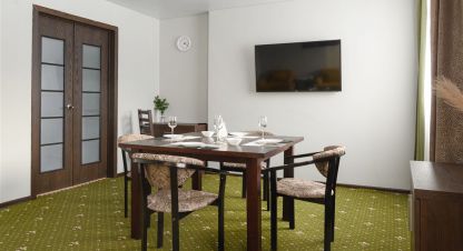 Продам производственно-складское помещение с общей площадью 10000м2, на улице Строителей, г. Печенкино, Челябинская обл., Россия, агентство Сервис по недвижимости ИМЛС. Фотография №1