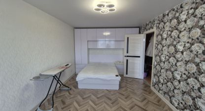 Купить квартиру 1 комнатную, 36.2 кв. м. Фотография №1 Продам квартиру 1 комнатную с общей площадью 36.2м2, 3/5 эт., на улице Мкр мирный-2, г. Углич, Ярославская обл., Россия, агентство ИП Фёдорова. Фотография №1