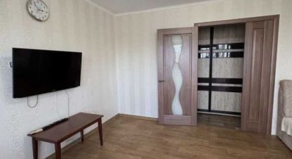 Купить квартиру 3-х комнатную, 65 кв. м., Украина, г. Чернигов . Фотография №9