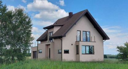 Купить дом 4-х комнатную, 175 кв. м. Фотография №1 Продам дом 4-х комнатный с общей площадью 175м2, г. Гаразджа, Волынская обл., Украина, агентство Aspo.biz. Фотография №1