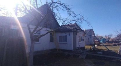 Купить дом 2-х комнатную, 45 кв. м. Фотография №1 Продам дом 2-х комнатный с общей площадью 45м2, на улице Свободи, г. Ворзель , Киевская обл., Украина, агентство Aspo.biz. Фотография №1