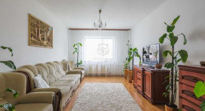Купить квартиру 3-х комнатную, 70.2 кв. м. Фотография №1 Продам квартиру 3-х комнатную с общей площадью 70.2м2, 9/9 эт., на улице Миколи бажана, Дарницкий район, г. Киев, Киев, Украина, агентство Aspo.biz. Фотография №1
