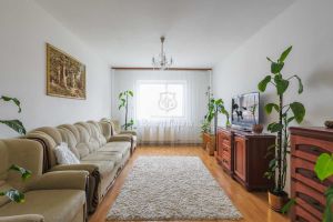 Продам квартиру 3-х комнатную с общей площадью 70.2м2, 9/9 эт., на улице Миколи бажана, Дарницкий район, г. Киев, Киев, Украина, агентство Aspo.biz Продам квартиру 3-х комнатную с общей площадью 70.2м2, 9/9 эт., на улице Миколи бажана, Дарницкий район, г. Киев, Киев, Украина, агентство Aspo.biz