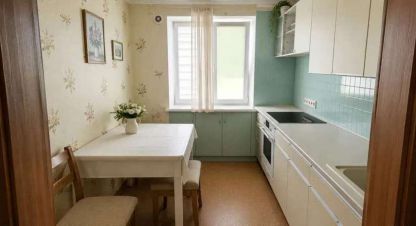 Купить квартиру 2-х комнатную, 50 кв. м. Фотография №1 Продам квартиру 2-х комнатную с общей площадью 50м2, 16/16 эт., на улице Небесной сотни, г. Одесса , Одесская обл., Украина, агентство БЕСТТ НЕДВИЖИМОСТЬ. Фотография №1
