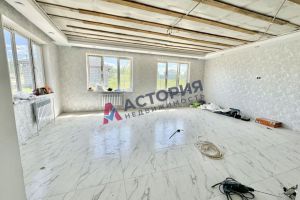 Продам дом 6-ти комнатный с общей площадью 178.8м2, на улице -, Ленинский район, г. Новоселки, Тульская обл., Россия, агентство АН Астория