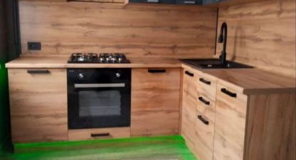 Купить квартиру 1 комнатную, 30 кв. м. Фотография №1 Продам квартиру 1 комнатную с общей площадью 30м2, 1/5 эт., на улице Ленина, г. Балаково, Саратовская обл., Россия, агентство Квартирка64. Фотография №1