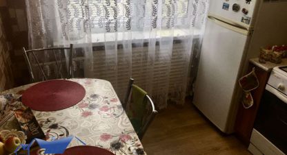 Снять квартиру 2-х комнатную, 47 кв. м., Россия, г. Балаково. Фотография №10