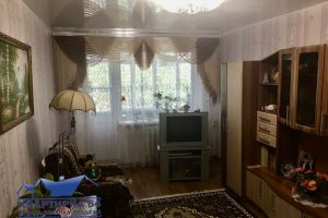 Сдам квартиру 2-х комнатную с общей площадью 47м2, 5/5 эт., на улице Комсомольская ул, г. Балаково, Саратовская обл., Россия, агентство Квартирка64