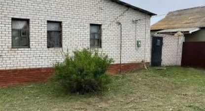Продам дом 3-х комнатный с общей площадью 48.4м2, на улице Березовая ул, г. Духовец, Курская обл., Россия, агентство Эпсилон - недвижимость. Фотография №1