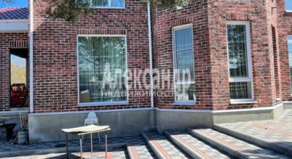 Продам дом 5-ти комнатный с общей площадью 186.8м2, на улице Ленинградская, Ломоносовский район, г. Малое карлино дер, Ленинградская обл., Россия, агентство Александр-Недвижимость. Фотография №1