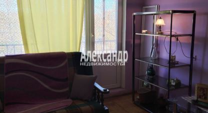 Продаётся 2-х комнатная квартира в г. Разбегаево. Фотография №6