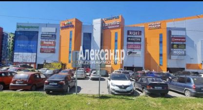 Снять торговое помещение в г. Гатчина. Фотография №2