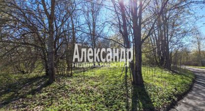 Продам земельный участок, на улице Ленинградская лужский  оредежское сельское поселение  поддубье озёрная, Лужский район, г. Поддубье, Ленинградская обл., Россия, агентство Александр-Недвижимость. Фотография №1