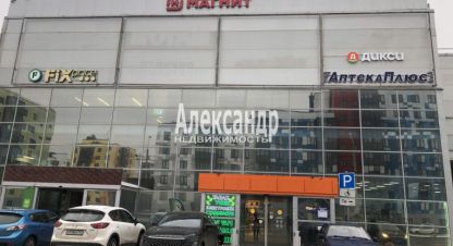 Снять торговое помещение на улице Ленинградская г. Гатчина. Фотография №4