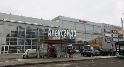 Снять торговое помещение в г. Гатчина. Фотография №3