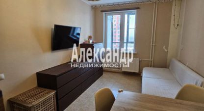 Купить 2-х комнатную квартиру на улице Ленинградская всеволожский  мурино шувалова 48 подъезд г. Мурино. Фотография №4