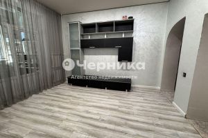 Продам квартиру 3-х комнатную с общей площадью 63м2, 2/3 эт., на улице Гвардейская, г. Новочеркасск, Ростовская обл., Россия, агентство АН Черника