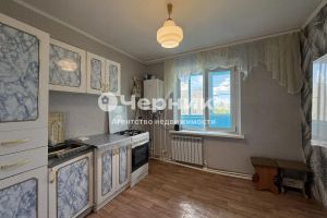 Продам квартиру 2-х комнатную с общей площадью 53.6м2, 5/5 эт., на улице Садовая, г. Шахты, Ростовская обл., Россия, агентство АН Черника Продам квартиру 2-х комнатную с общей площадью 53.6м2, 5/5 эт., на улице Садовая, г. Шахты, Ростовская обл., Россия, агентство АН Черника
