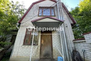 Продам дом 5-ти комнатный с общей площадью 127м2, на улице Орджоникидзе, г. Кисловодск, Ставропольский край, Россия, агентство АН Черника Продам дом 5-ти комнатный с общей площадью 127м2, на улице Орджоникидзе, г. Кисловодск, Ставропольский край, Россия, агентство АН Черника