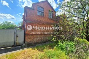 Продам дом 100-ти комнатный с общей площадью 41.6м2, на улице Халтурина, г. Шахты, Ростовская обл., Россия, агентство АН Черника Продам дом 100-ти комнатный с общей площадью 41.6м2, на улице Халтурина, г. Шахты, Ростовская обл., Россия, агентство АН Черника