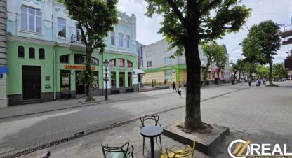 Купить торговое помещение в г. Луцк. Фотография №2