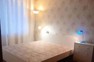 Продам квартиру 3-х комнатную с общей площадью 62м2, 3/5 эт., на улице Угличская, г. Ярославль, Ярославская обл., Россия, агентство Ваш Вариант Продам квартиру 3-х комнатную с общей площадью 62м2, 3/5 эт., на улице Угличская, г. Ярославль, Ярославская обл., Россия, агентство Ваш Вариант