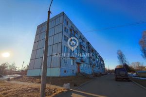 Продам квартиру 2-х комнатную с общей площадью 47.1м2, 2/5 эт., на улице Пр-кт генерала батова, г. Рыбинск, Ярославская обл., Россия, агентство Ваш Вариант Продам квартиру 2-х комнатную с общей площадью 47.1м2, 2/5 эт., на улице Пр-кт генерала батова, г. Рыбинск, Ярославская обл., Россия, агентство Ваш Вариант