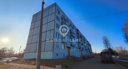 Купить квартиру 2-х комнатную, 47.1 кв. м. Фотография №1 Продам квартиру 2-х комнатную с общей площадью 47.1м2, 2/5 эт., на улице Пр-кт генерала батова, г. Рыбинск, Ярославская обл., Россия, агентство Ваш Вариант. Фотография №1