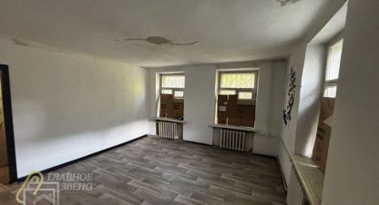 Купить квартиру 1 комнатную, 31.2 кв. м. Фотография №1 Продам квартиру 1 комнатную с общей площадью 31.2м2, 1/2 эт., на улице Планировочная, г. Новосибирск, Новосибирская обл., Россия, агентство Главное звено. Фотография №1