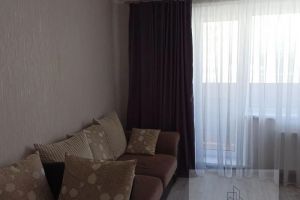 Продам квартиру 1 комнатную с общей площадью 41м2, 5/10 эт., на улице Герцена, г. Магнитогорск, Челябинская обл., Россия, агентство РиоЛюкс