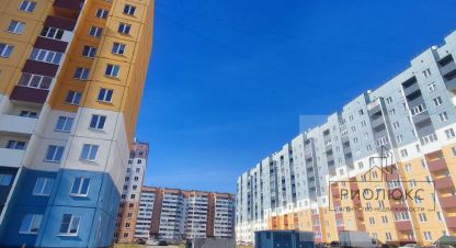 Купить квартиру 1 комнатную, 37 кв. м. Фотография №1 Продам квартиру 1 комнатную с общей площадью 37м2, 1/11 эт., на улице Пр-кт карла маркса, г. Магнитогорск, Челябинская обл., Россия, агентство РиоЛюкс. Фотография №1