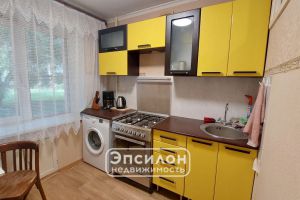 Продам квартиру 1 комнатную с общей площадью 29.4м2, 1/5 эт., на улице Станционная ул, Железнодорожный район, г. Курск, Курская обл., Россия, агентство Эпсилон - недвижимость