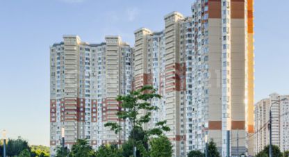 Продам квартиру 3-х комнатную с общей площадью 80.5м2, 18/25 эт., на улице Красногорский б-р, г. Красногорск, Московская обл., Россия, агентство CENTURY 21 Россия. Фотография №1