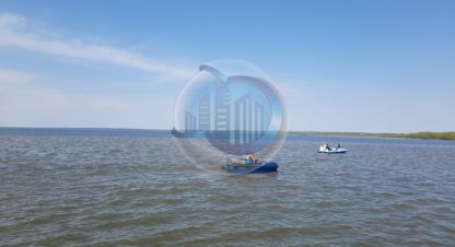Купить дом 3-х комнатную, 102.8 кв. м. Фотография №1 Продам дом 3-х комнатный с общей площадью 102.8м2, на улице Левая набережная ул, г. Переславль-Залесский, Ярославская обл., Россия, агентство MaxRealty. Фотография №1