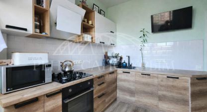 Продам квартиру 1 комнатную с общей площадью 36м2, 8/8 эт., на улице Тараса шевченко, г. Севастополь, Крым авт. респ., Россия, агентство ООО Ренессанс Крым. Фотография №1