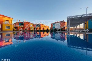 Продам квартиру 1 комнатную с общей площадью 36.2м2, 2/2 эт., на улице Челнокова, г. Севастополь, Крым авт. респ., Россия, агентство ООО Ренессанс Крым