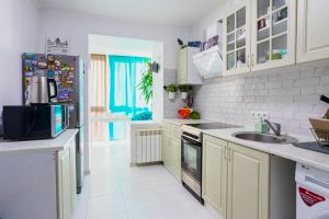 Продам квартиру 4-х комнатную с общей площадью 95м2, 7/12 эт., на улице Шептицкого андрея митрополита (луначарского), Днепровский район, г. Киев, Киев, Украина, агентство Агентство нерухомості "Лівий Берег"