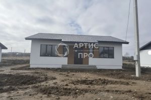 Продам дом 4-х комнатный с общей площадью 107м2, на улице 14-й кианитовый проезд, г. Екатеринбург, Свердловская обл., Россия, агентство Артис Про Продам дом 4-х комнатный с общей площадью 107м2, на улице 14-й кианитовый проезд, г. Екатеринбург, Свердловская обл., Россия, агентство Артис Про
