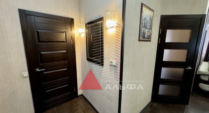 Купить квартиру 1 комнатную, 63 кв. м. Фотография №8 Купить квартиру 1 комнатную, 63 кв. м., Россия, г. Симферополь . Фотография №8
