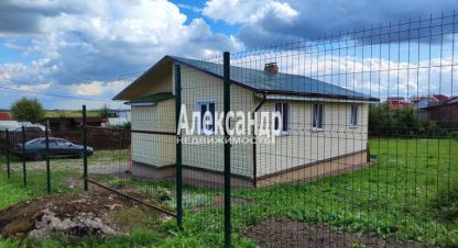 Купить дом 2-х комнатную, 86.5 кв. м. Фотография №1 Продам дом 2-х комнатный с общей площадью 86.5м2, Ломоносовский район, г. Коттеджный посёлок жемчужина, Ленинградская обл., Россия, агентство Александр-Недвижимость. Фотография №1