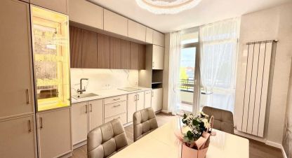 Купить квартиру 2-х комнатную, 64 кв. м. Фотография №1 Продам квартиру 2-х комнатную с общей площадью 64м2, 2/4 эт., на улице Чорновола вячеслава ул., г. Бровары , Киевская обл., Украина, агентство Aspo.biz. Фотография №1