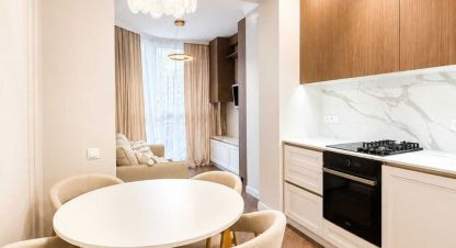 Купить квартиру 2-х комнатную, 60 кв. м. Фотография №1 Продам квартиру 2-х комнатную с общей площадью 60м2, 5/10 эт., на улице Мартинова, г. Софиевская Борщаговка , Киевская обл., Украина, агентство Aspo.biz. Фотография №1
